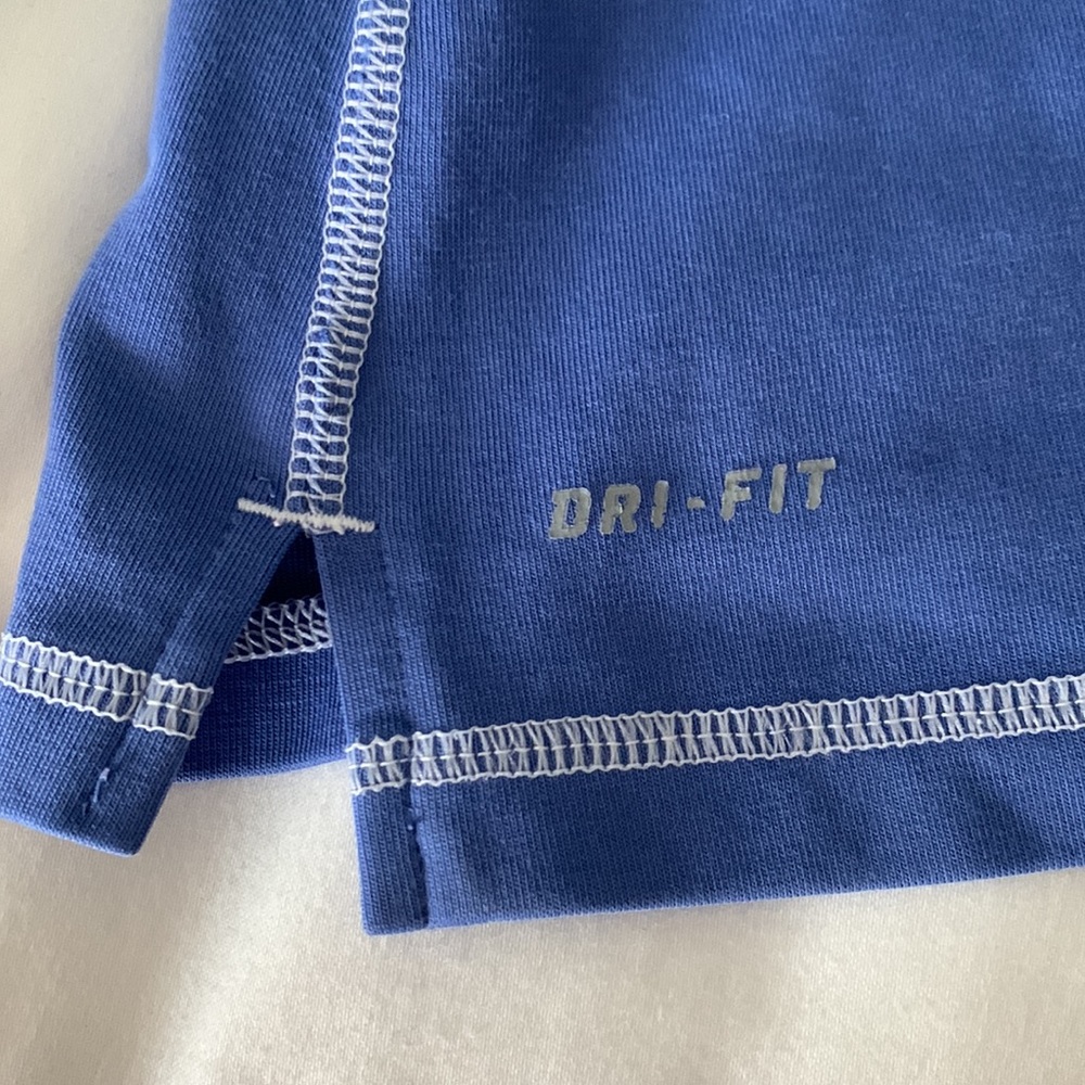 Nike Tank Top - Picture 5 of 9